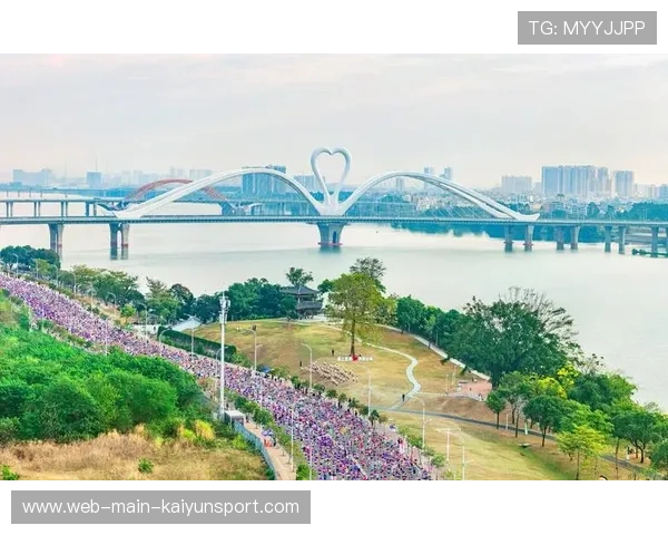 胡志明市马拉松：越南跑者再创新高，赛事精彩纷呈！，越南胡志明市视频
